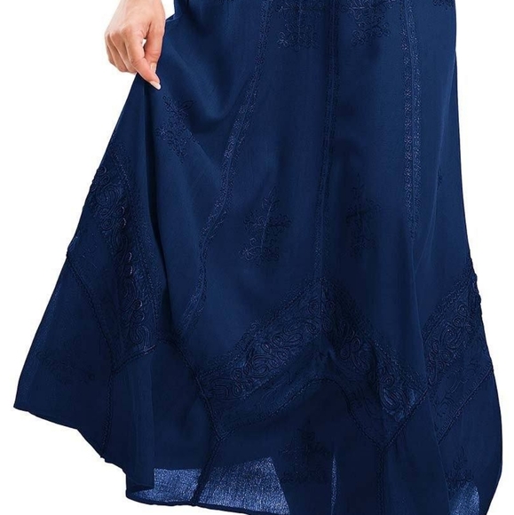 Holy Clothing Ena Maxi Dress - Picture 3 of 9